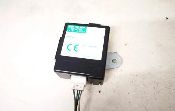 Toyota Corolla Verso E121 Door control unit/module 8974113040 89741-13040