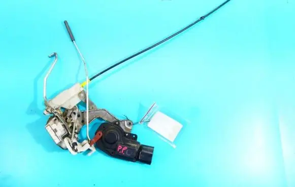 Peugeot 107 Front door lock IMPRK1299765