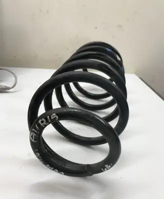 Toyota Auris 150 Rear coil spring