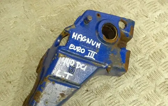 Renault Talisman Radiator mount bracket