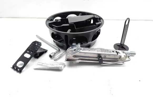 Mercedes-Benz E C207 W207 Lift Jack A2115830415 A2048980007 A2128980914
