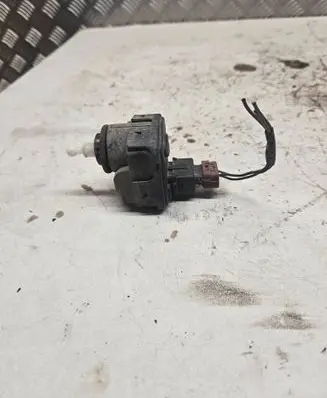 Nissan Terrano Headlight level adjustment motor 260560X000