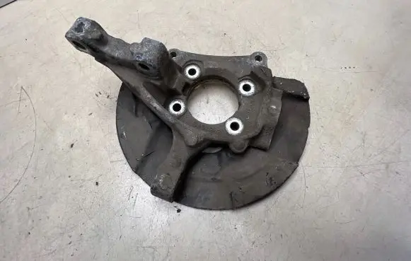 Volvo S80 Front wheel hub