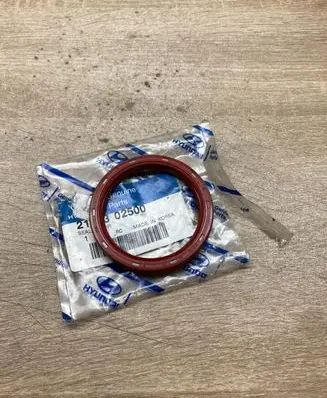 Hyundai Getz Crankshaft 2144302500 crankshaftoilseal