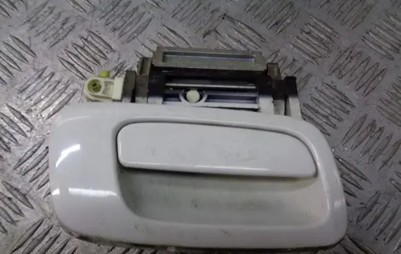 Opel Zafira A Rear door exterior handle