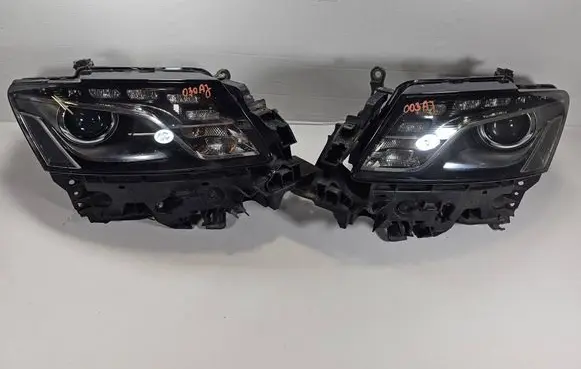 Audi Q5 SQ5 Headlights/headlamps set 8R0941030AJ