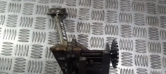 Renault Megane I Oil pump 7700600532