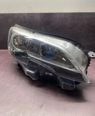 Peugeot Traveller Headlight/headlamp 9808572580 0020722203 RL00A02101