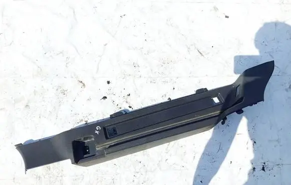 Opel Astra H Rear sill trim cover 13150408