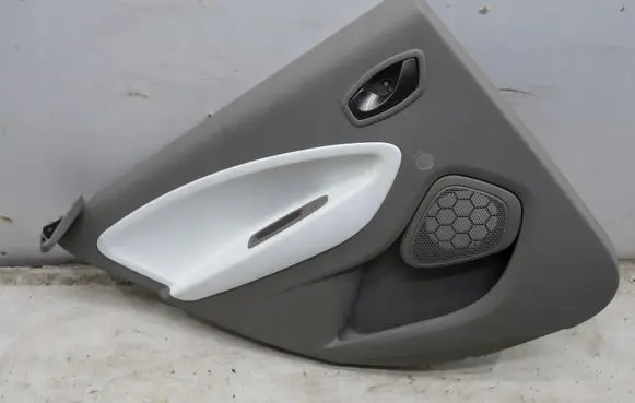 Renault Zoe Rear door card panel trim 1111