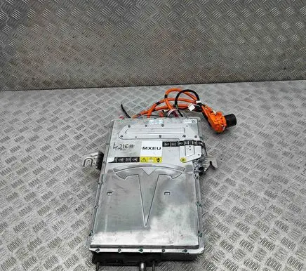 Tesla Model X Voltage converter inverter 105513901B