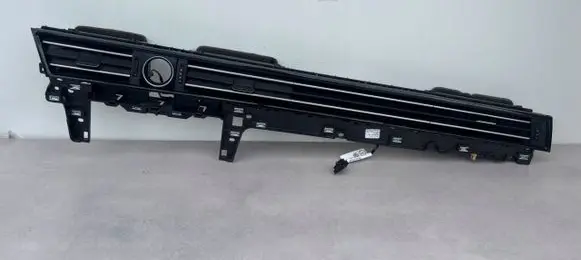 Volkswagen PASSAT B8 Dash center air vent grill 3G1857083