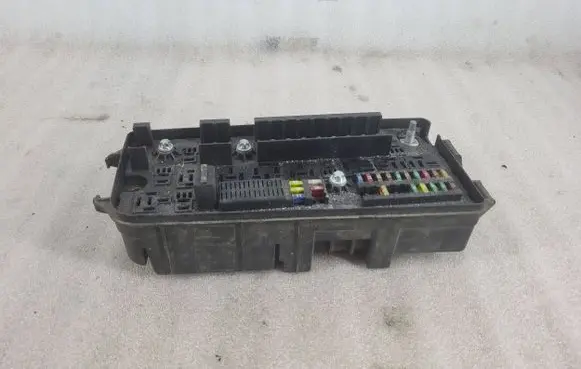 Opel Signum Fuse module 460023260
