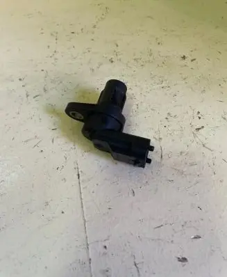 Volvo V50 Camshaft position sensor 8658726 0232103063
