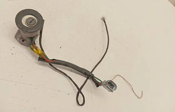 Iveco Daily 3rd gen Ignition lock 500338989