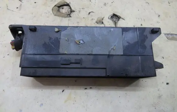 Ford Kuga II Fuse box cover CV6T-14014-RCH