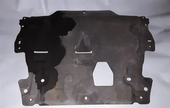 Volvo XC60 Engine splash shield/under tray AG9N6P013BB