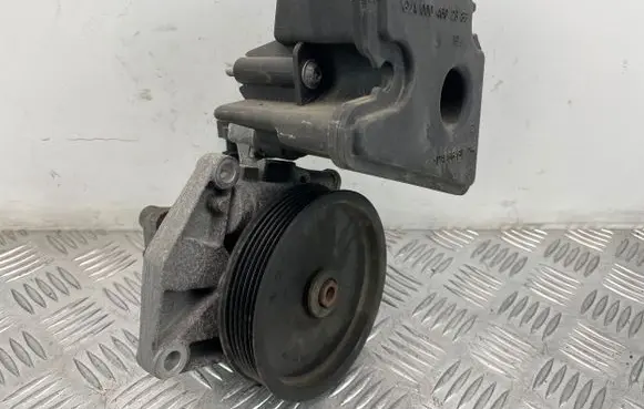Power steering pump