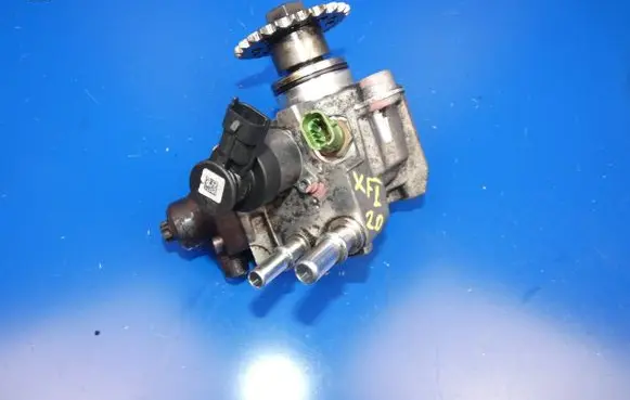 Jaguar XF Fuel injection high pressure pump G4D39B395AB 0445010772