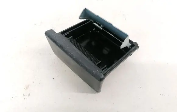 Toyota Avensis Verso Car ashtray 3741113050 374111-3050