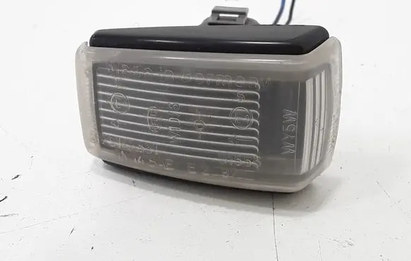 Volvo S40, V40 Front fender indicator light 01422631