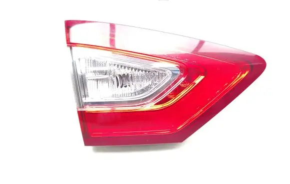 Tailgate rear/tail lights