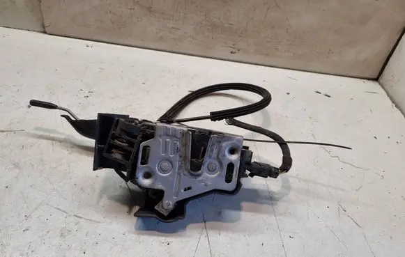 Mercedes-Benz ML W163 Front door lock A1637202935