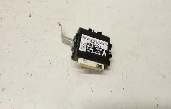 Toyota Prius+ (ZVW40) Other control units/modules 8996047063 3560079580 22KU9126697A