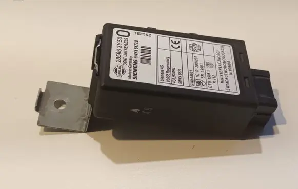 Nissan X-Trail T30 Door central lock control unit/module 285963Y50 5WK46472B