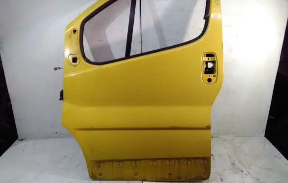 Opel Vivaro Front door