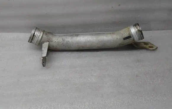 Volvo V40 Intercooler hose/pipe 31370060