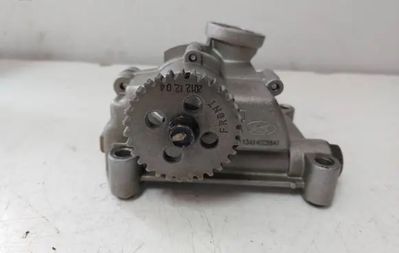Hyundai ix35 Oil pump 64KD