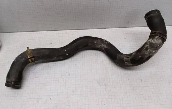 Volkswagen Transporter - Caravelle T5 Engine coolant pipe/hose