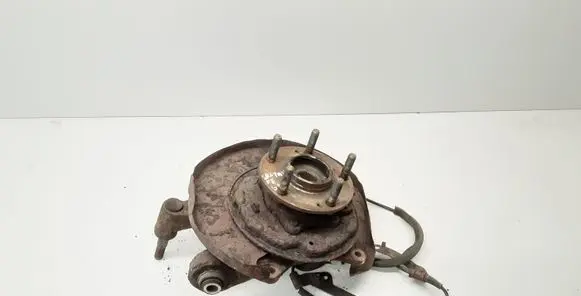 Rear wheel hub spindle/knuckle