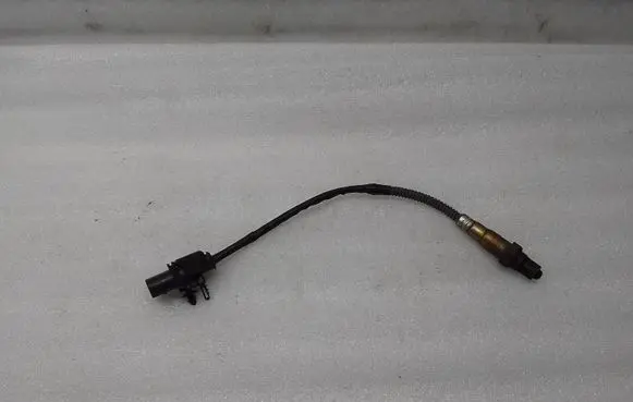 Volvo S60 Lambda probe sensor 30751138 106301 0258017107