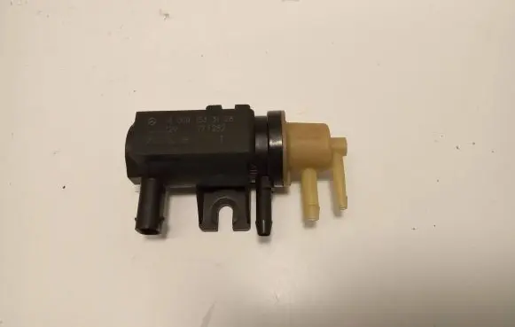 Mercedes-Benz GLC C253 Turbo solenoid valve A0091533128 17T282 70078208