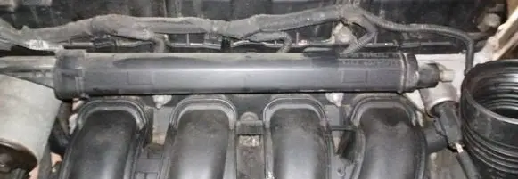 Mini One - Cooper Coupe R56 Fuel main line pipe V75756468002 V757564680-02