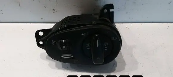 Ford Focus Other switches/knobs/shifts 98AG13A024FG