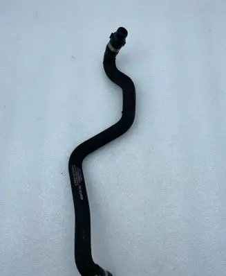 Mercedes-Benz GLE (W166 - C292) Engine coolant pipe/hose A1665011682 CT147128 KKK667065A1P2