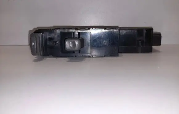 Volvo S80 Electric window control switch 8622040 MPD3830007