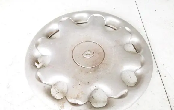 Renault Scenic I R15 wheel hub/cap/trim 95305s01