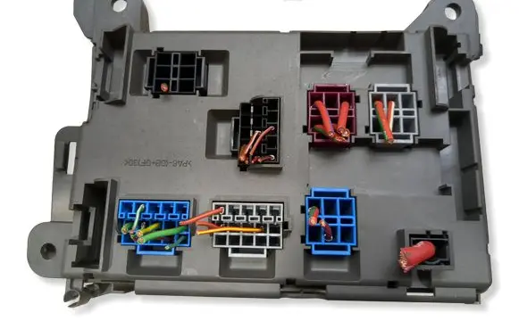 BMW X5 E70 Fuse box set 6931687 B010105300 62173841