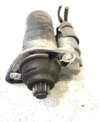 Volkswagen Touran I Starter motor 1005831311