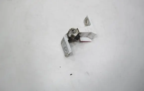 Volkswagen Caddy Front door lower hinge 5H0833402 A046574