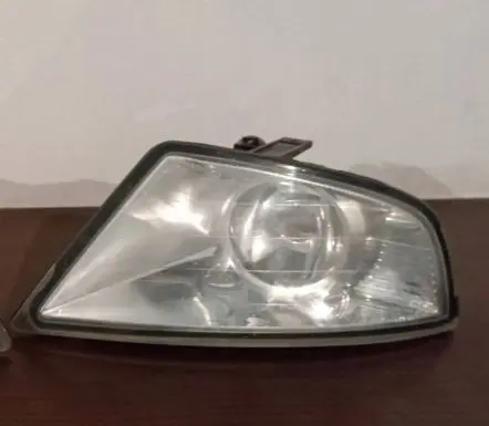 Ford Mondeo Mk III Front fog light 3S7115K202AE 0305068001
