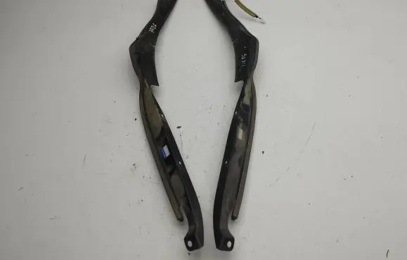 Honda Accord Rubber seal loading door window/glass 74934TL4G31 74954TL4G31