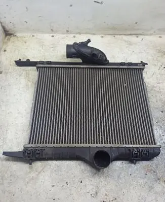 Volvo S40, V40 Intercooler radiator