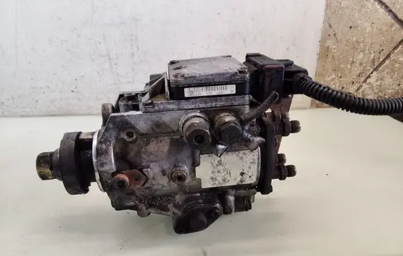 Opel Zafira A Fuel injection high pressure pump 0470504015