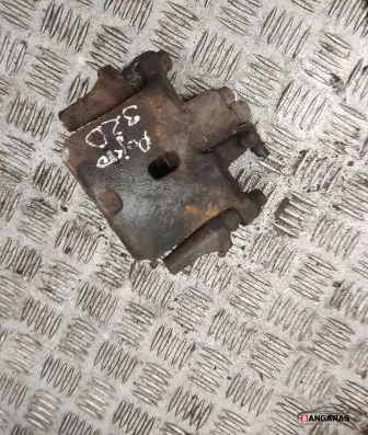Mitsubishi Pajero Rear brake caliper