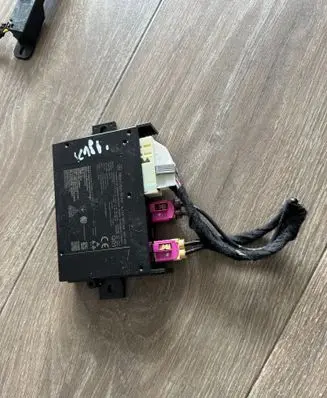 Mercedes-Benz EQC Other devices A1679009418